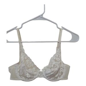 Wacoal White Lace Bra Size 34B 85199